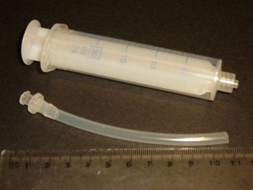FeedingSyringe1